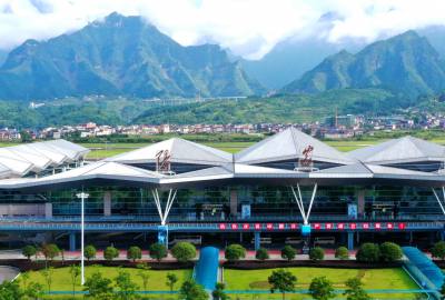 3月30日起！張家界機(jī)場夏秋航班時(shí)刻正式生效！美麗張家界，即將迎來旺季！